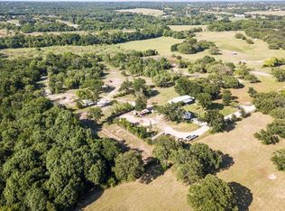 850 Lewis Deas Rd, Fort Worth, TX 76108