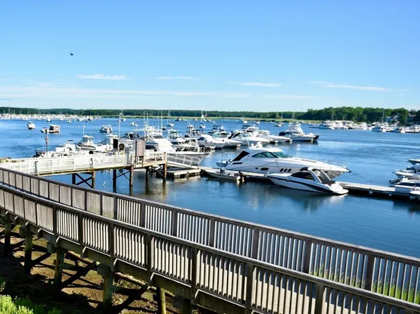 126 Merrimac St Unit 62, Newburyport, MA 01950