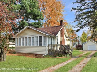 2801 Pleasant Grove Rd, Lansing, MI 48910