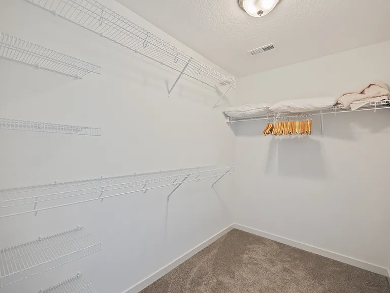 2382 Shadow Creek Cir — Photo 17