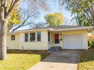 712 S Cloudas Ave, Sioux Falls, SD 57103
