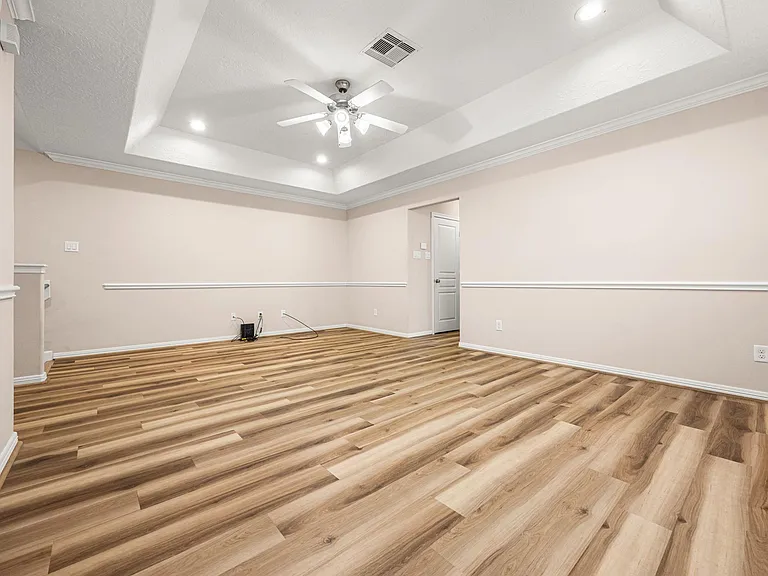 5309 Nolda St — Photo 14