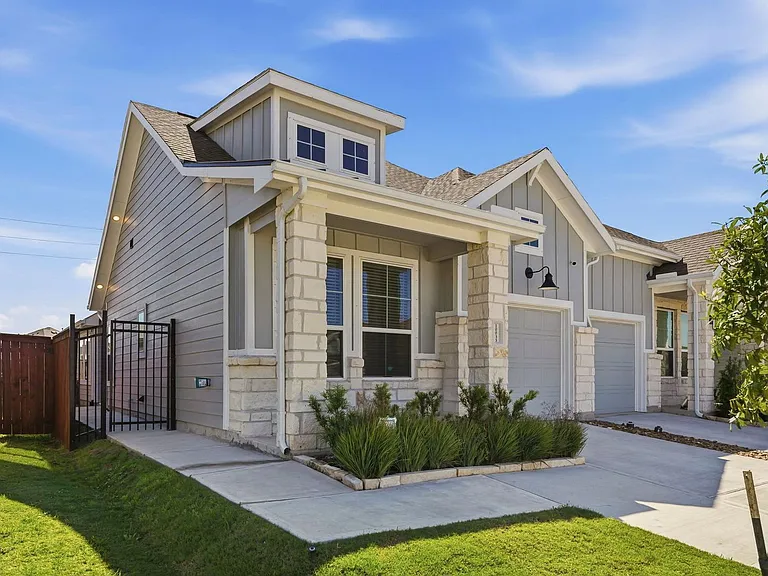 10035 Crescendo Way — Photo 2