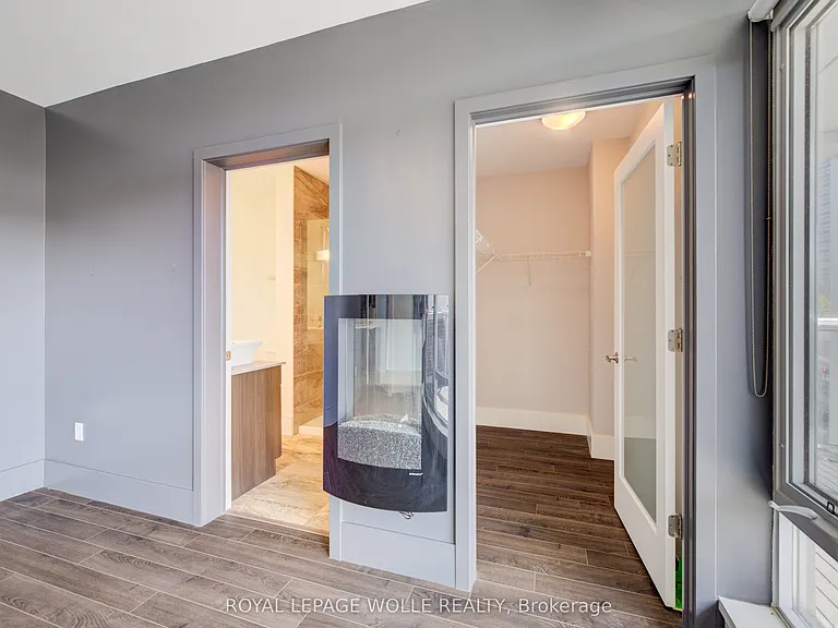 188 King St S #413 — Photo 30
