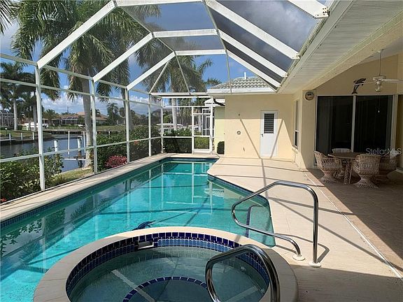 5th image of 1017 San Mateo Dr