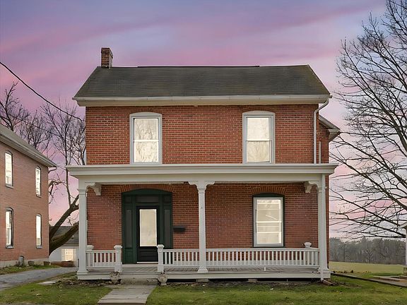 2nd image of 2132 Main St
