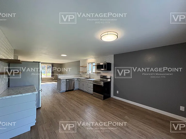 2234 Crary St — Photo 11