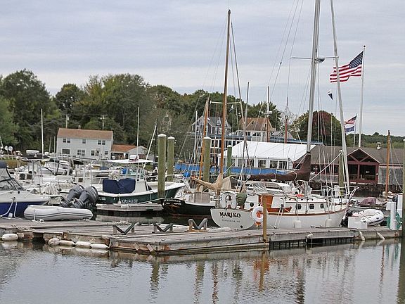 Old River House on the Kennebunk river
