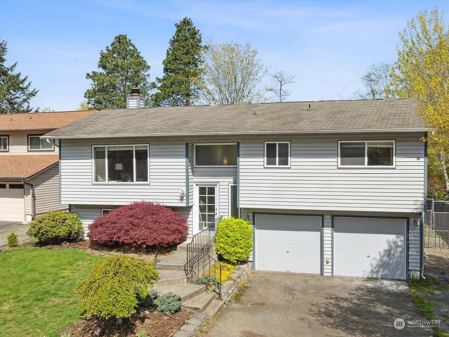 11704 SE 210th Place photo 1