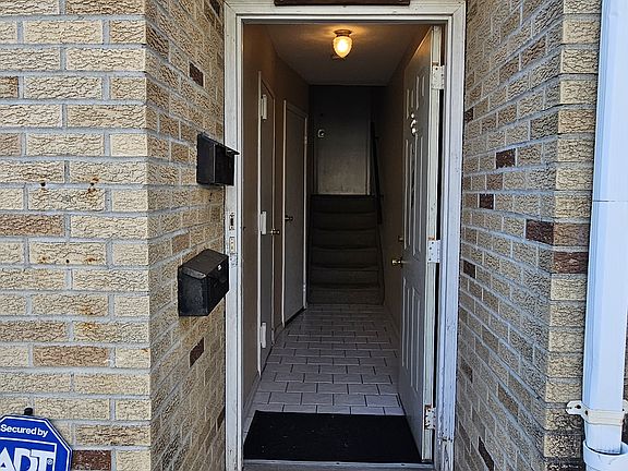 2nd image of 38 Sherman Ave Floor 2