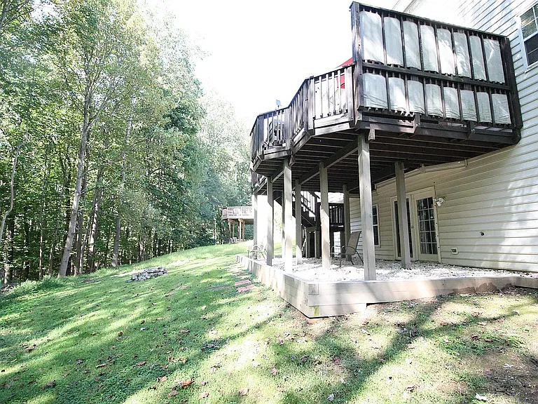 11214 Winding Brook Ln — Photo 12