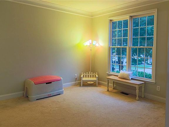 4th image of 2290 Turtle Creek Way