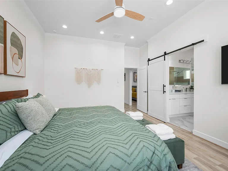 7089 Tierwester St — Photo 21