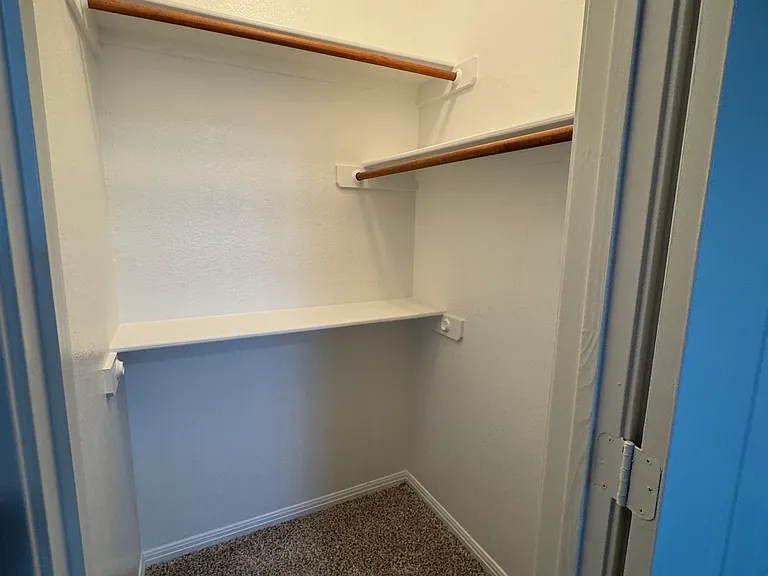 3200 Pinnacle Cv #B — Photo 23