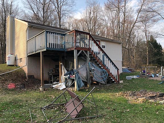 2nd image of 706 Ash Ln