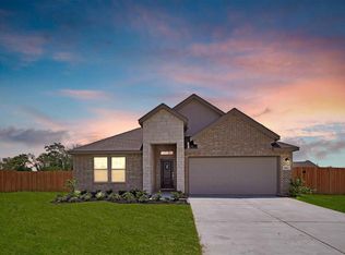 7427 Hillside Ave, Mont Belvieu, TX 77523