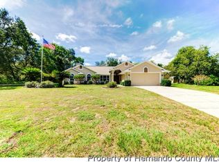12176 Norvell Rd, Spring Hill, FL 34609