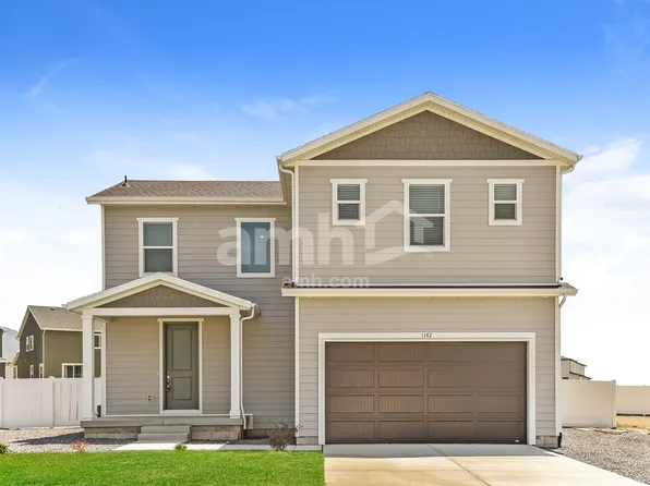 1142 E Caitlyn St, Eagle Mountain, UT 84005