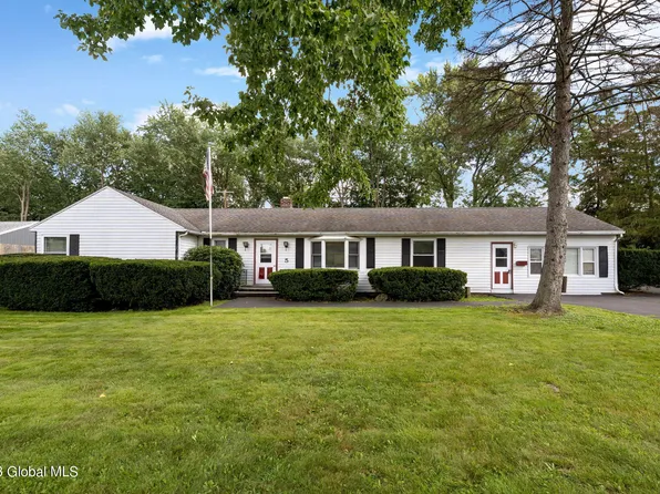 5 Sunset Drive, Latham, NY 12110