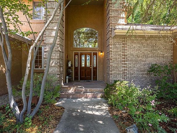 4th image of 156 Horse Thief Lane