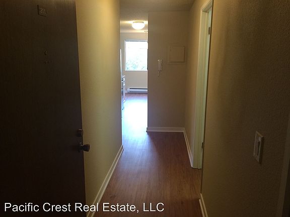 4th image of 7002 24th Ave NW APT 203