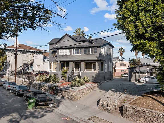 3rd image of 141 S Avenue 57