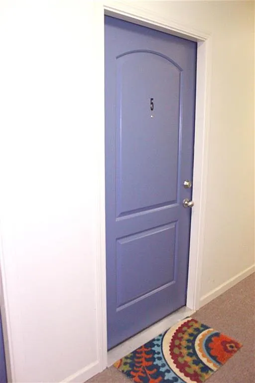 Interior hallway entrance - 1715 N College Ave