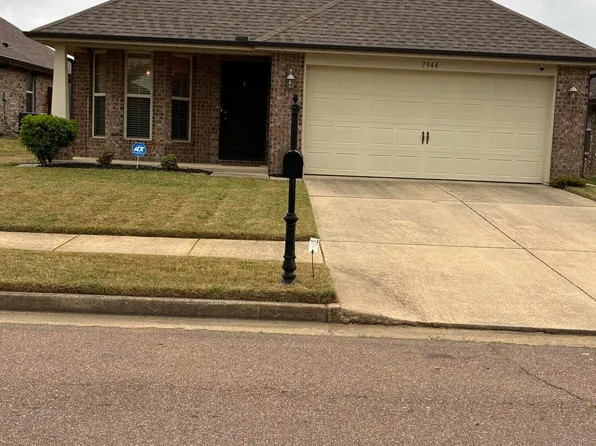 7944 Allenwood Ln, Olive Branch, MS 38654