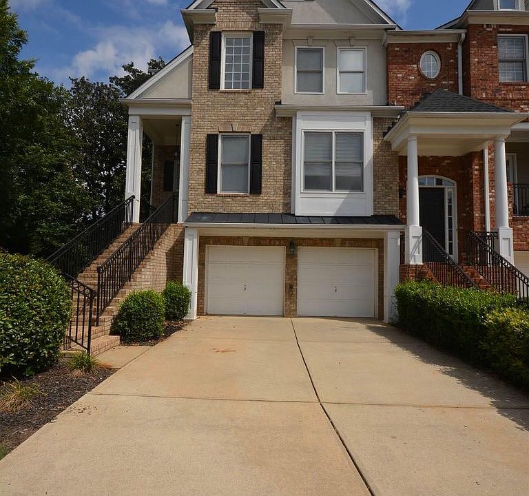 1st image of 1411 Montclair Ct SE