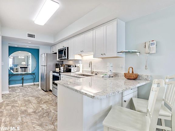 4th image of 957 W Beach Blvd APT 1806