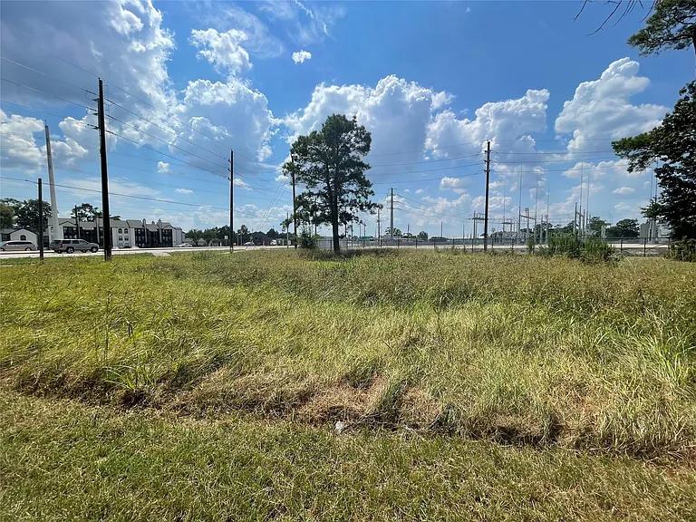 7927 FM 1960 Rd E — Photo 10