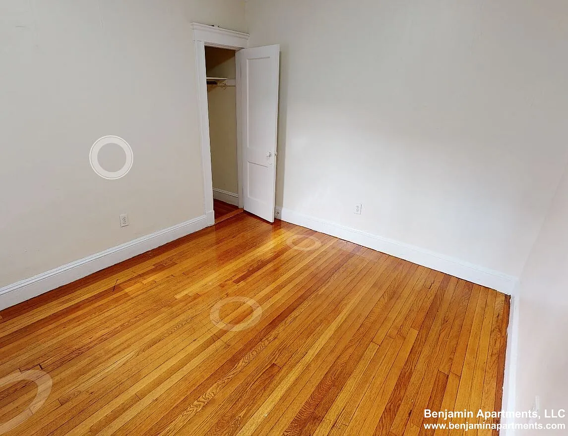 1 bed, $2,675 — Photo 4