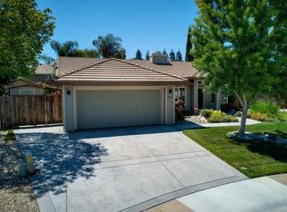 9541 Dapple Ct, Elk Grove, CA 95624