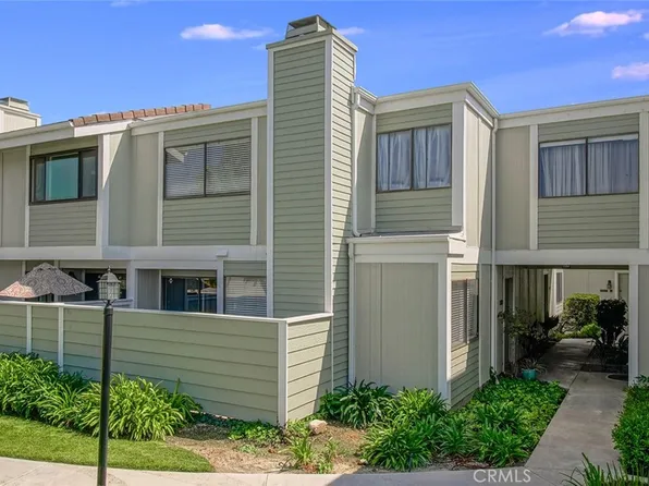 27123 Crossglade Ave Unit 4, Santa Clarita, CA 91351