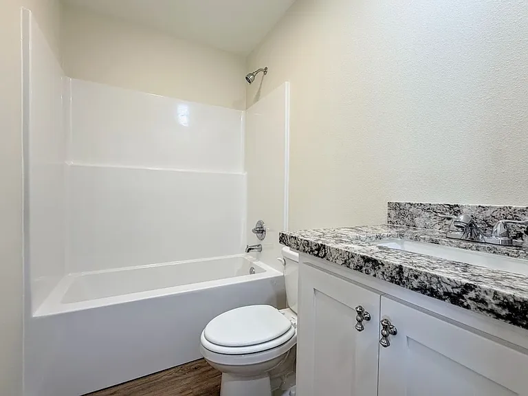 3715 Common St — Photo 19