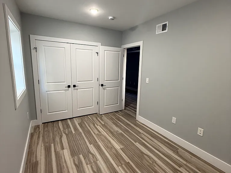 369 Forest St #1 — Photo 4