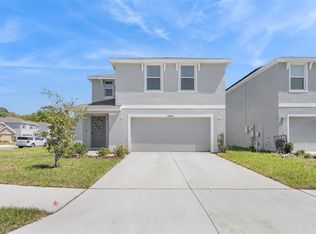 37092 Kings Crown Dr, Zephyrhills, FL 33541