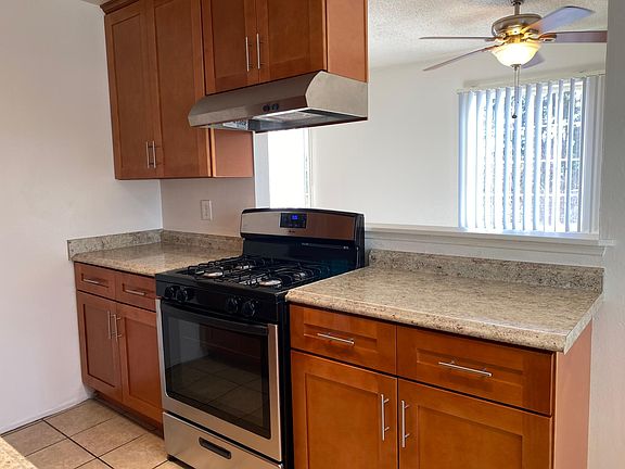 3rd image of 137 N Vecino Dr #137