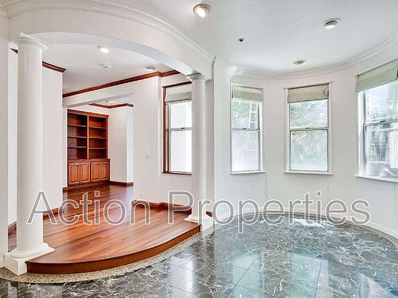 3rd image of 432 High St APT 101