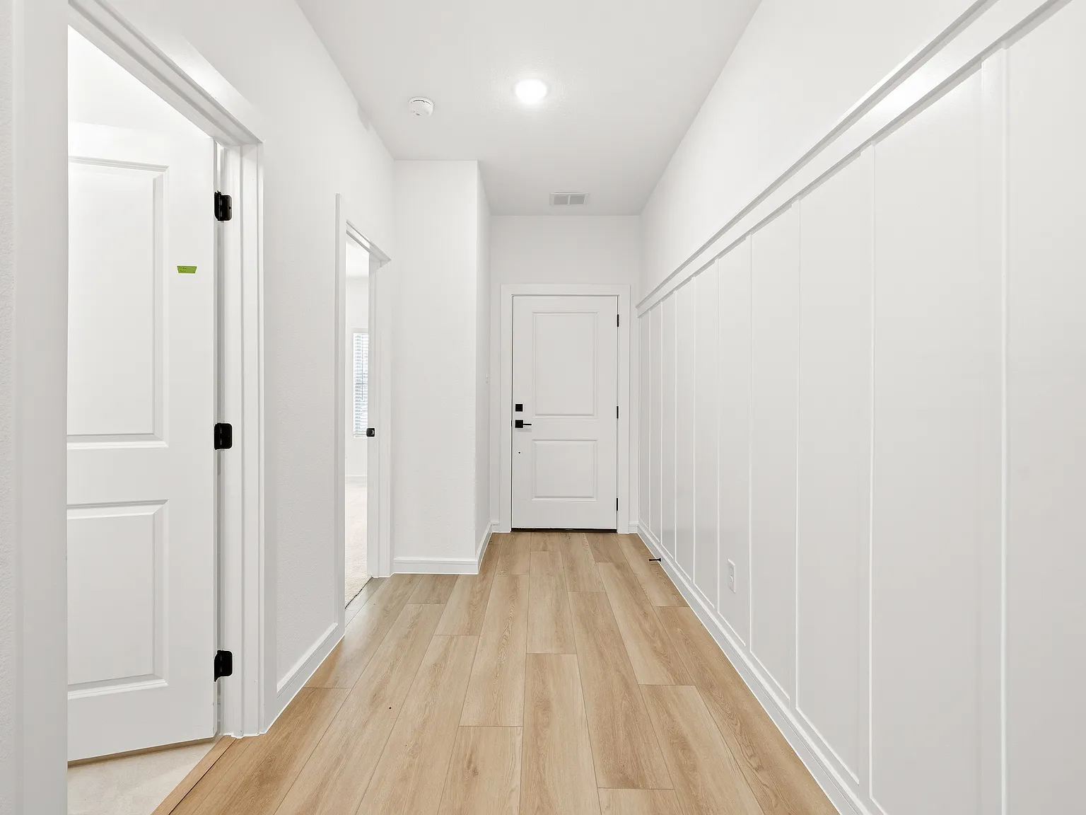 5 bed, 2659 sqft, $2,600 — Photo 4