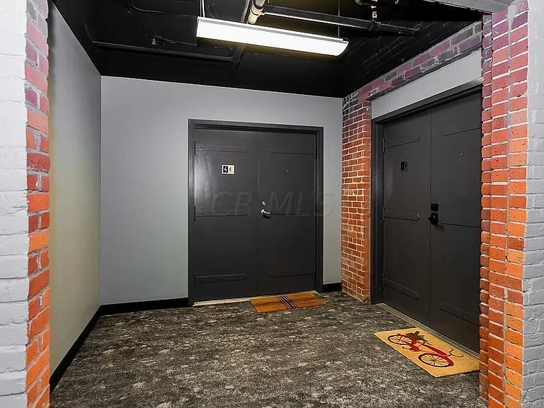 432 E Rich St #4E — Photo 9