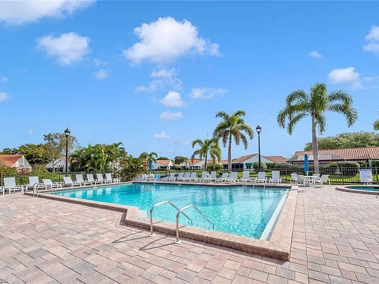 551 Beachwalk Cir #85-0 — Photo 9
