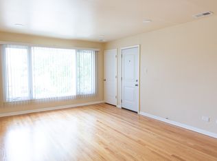 292 Yates Ave APT 2, Calumet City, IL
