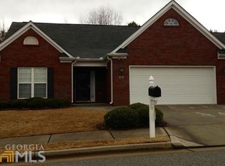 52 Steeplechase Dr, Newnan, GA 30263