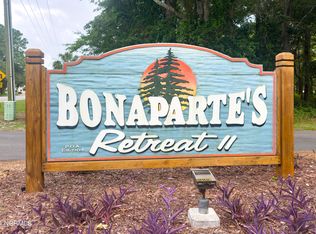 9144 Forest Dr SW, Sunset Beach, NC 28468