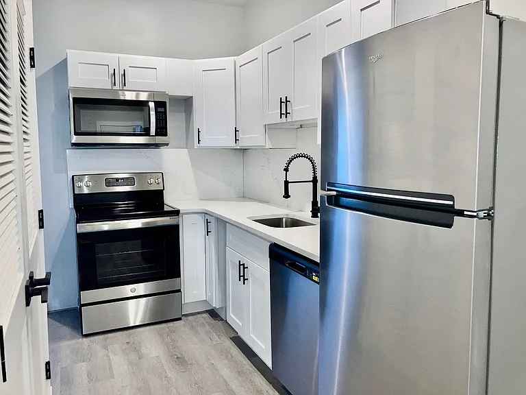 5416 Baltimore Avenue — Photo 2