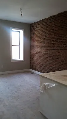 Rented by Lilia Anastasiadis, LREB | media 68