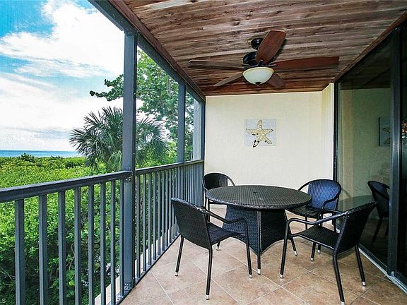 5th image of 695 E Gulf Dr Unit 1