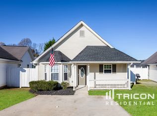 4010 Tuckers Glen Ln, Charlotte, NC 28216