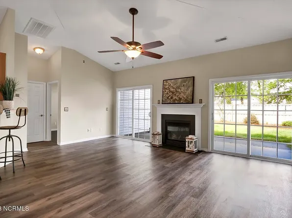 8627 Orchard Loop Rd, Leland, NC 28451